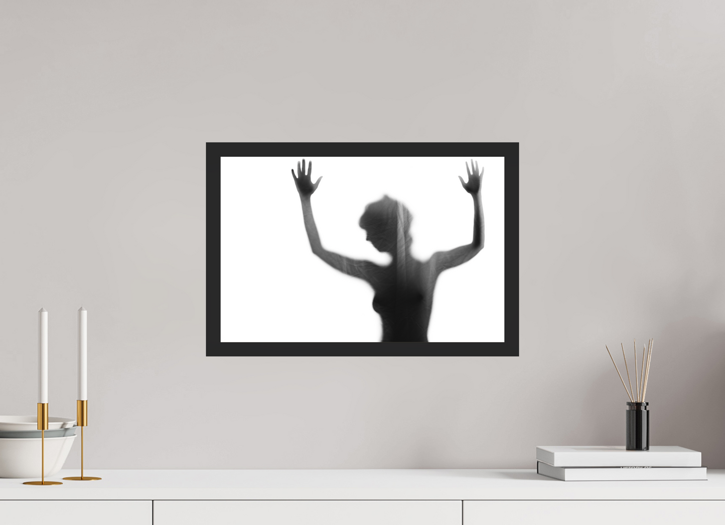 45 x 30 cm, Ilford on Aluminium behind Acrylic Glass, Framed Veil III - Abstrakte Schwarzweiß-Fotografie - Teilakt - Hochwertiger Abzug in Galeriequalität