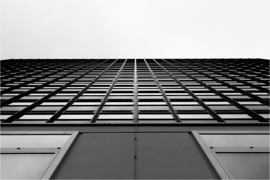 Grid II - Schwarzweiß-Architekturfotografie - Hochwertiger Abzug in Galeriequalität