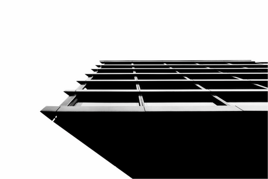 Protrusion - Schwarzweiß-Architekturfotografie - Hochwertiger Abzug in Galeriequalität