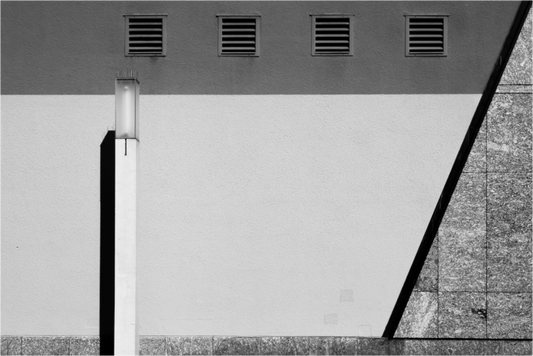 Main image Geometry - Abstrakte Schwarzweiß-Architekturfotografie - Hochwertiger Abzug in Galeriequalität
