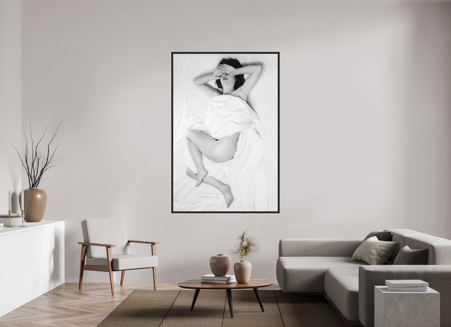 120 x 180 cm, Ilford on Aluminium, Framed Rise - Schwarzweiß-Fotografie - Teilakt - Hochwertiger Abzug in Galeriequalität