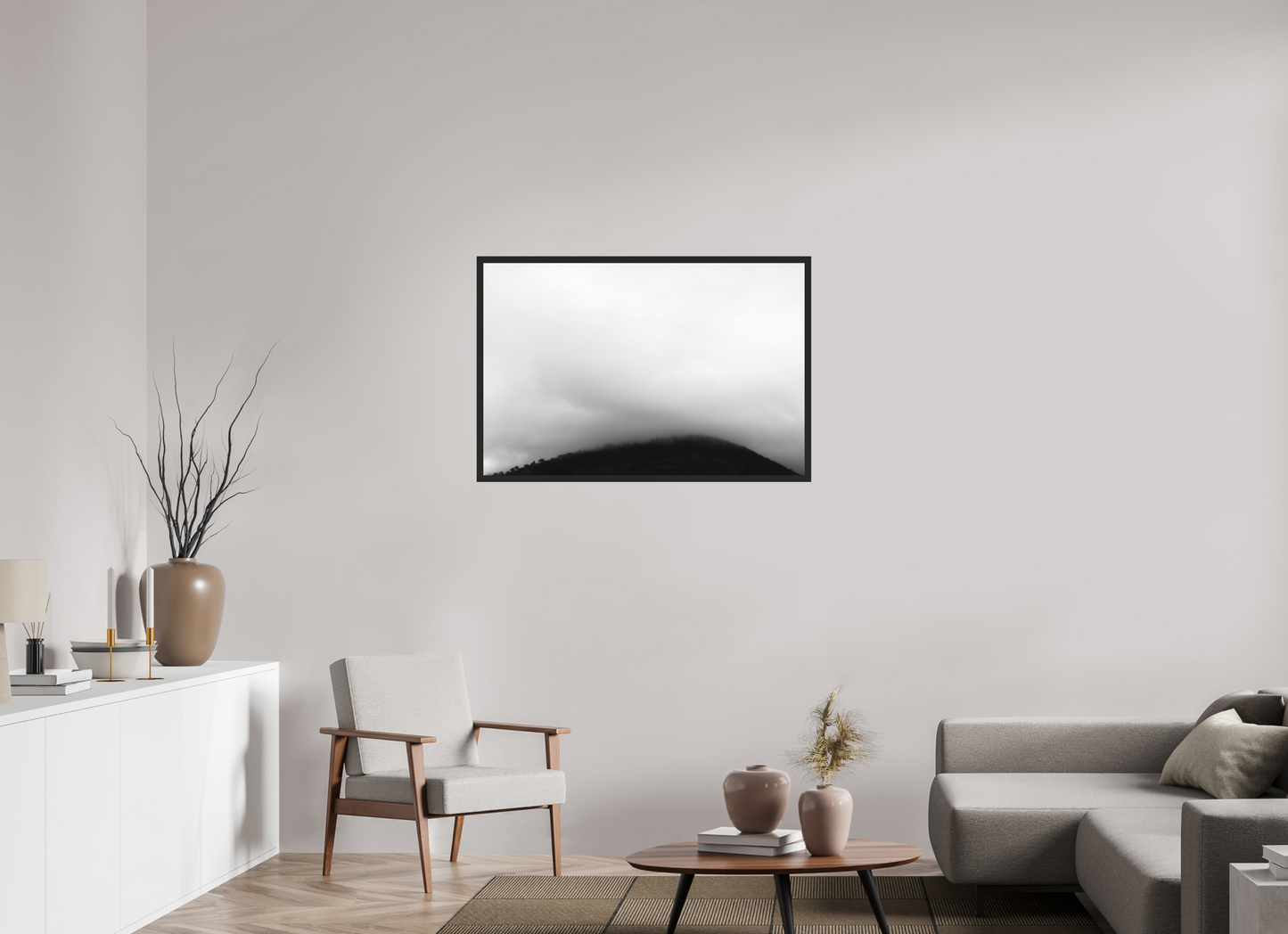 105 x 70 cm, Ilford on Aluminium behind Acrylic Glass, Framed Haze II - Minimalistische Schwarzweiß-Landschaftsfotografie - Hochwertiger Abzug in Galeriequalität